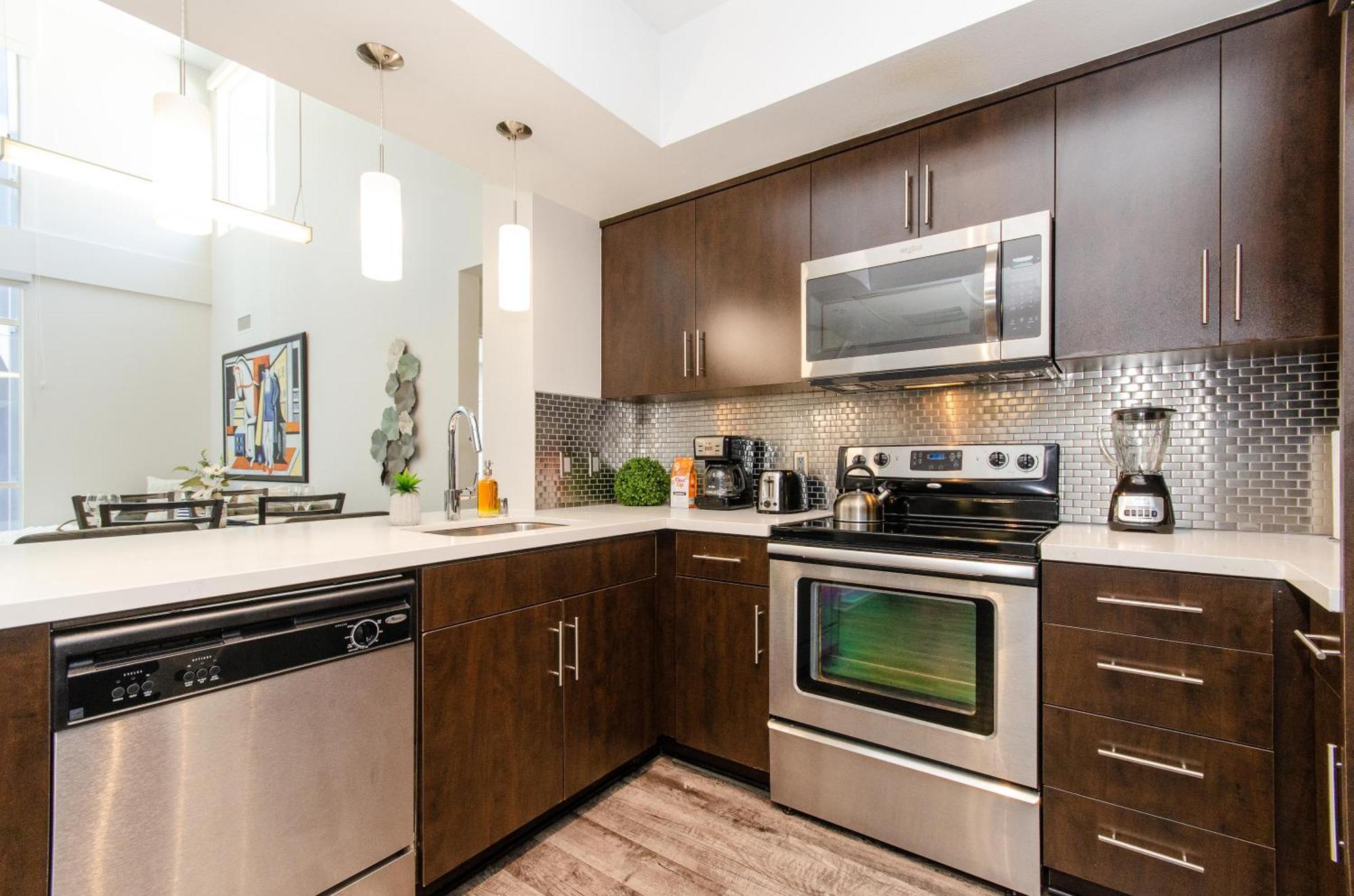 Apartamento Luxury Penthouse In Prime Hollywood Location *