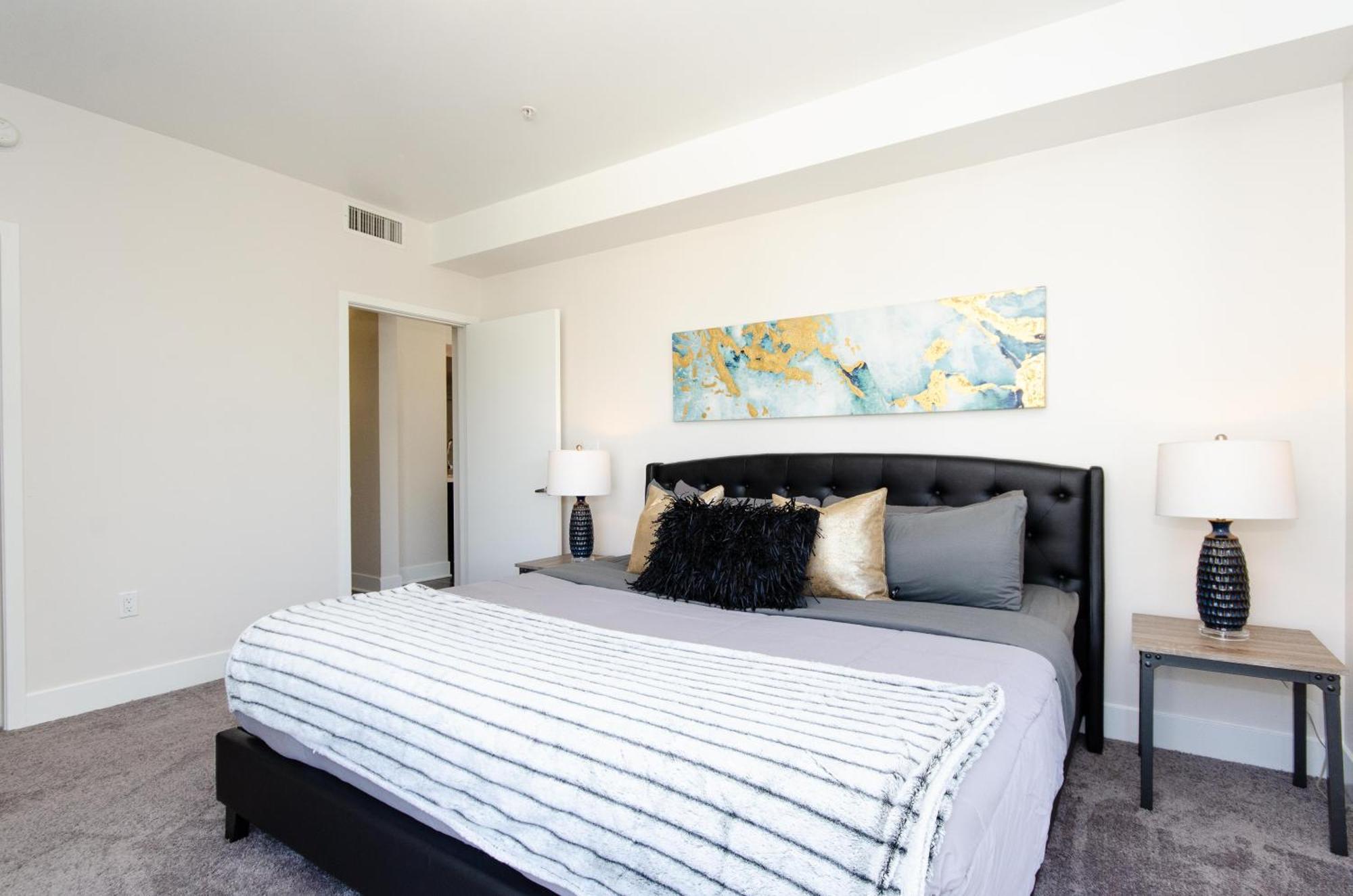 Luxury Penthouse In Prime Hollywood Location * Los Ángeles